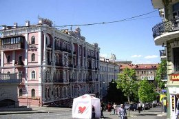 «Батькивщина» заявляет о нападении в Киеве на своих активистов