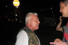 Участники антифашистского митинга более 5 часов ждали обещанные "регионалами" деньги (ФОТО+ВИДЕО)