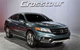 Новый Honda Crosstour 2013 появился на украинском рынке (ФОТО)
