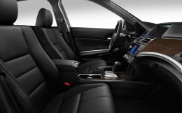 Новый Honda Crosstour 2013 появился на украинском рынке (ФОТО)