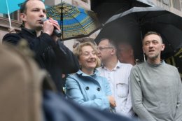 5000 киевлян запретили Киевсовету голосовать от их имени (ФОТО)