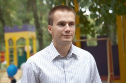 Сын Януковича перевел свой завод на оффшор