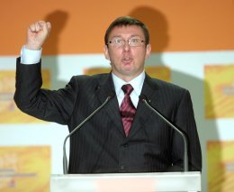 Луценко убежден, что Титушко заказывали в высших эшелонах власти