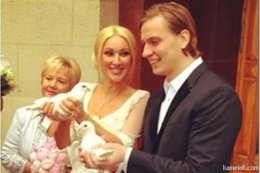 Лера Кудрявцева сыграла свадьбу со своим молодым избранником (ФОТО)