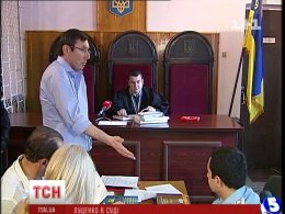 15 тысяч евро компенсации Луценко уже потратил на адвокатов (ВИДЕО)