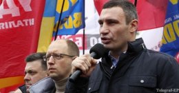 Арсений Яценюк решил пойти наперекор Виталию Кличко