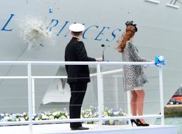 Предродовой модный образ Кейт Миддлтон (ФОТО)