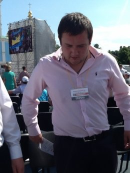 Спортсмены, избившие журналистов, охраняли съезд «Батькивщины» (ФОТО)