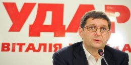 В "УДАРе" заявили, что власть шантажирует и угрожает четырем их депутатам