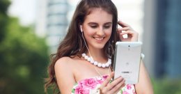 Huawei задает моду на планшеты с голосовой связью (ФОТО)