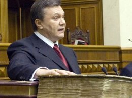 Янукович хочет осовременить Конституцию