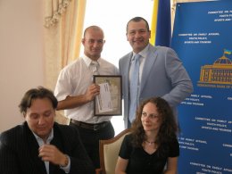 Сборную Украины по смешанным единоборствам поздравили с удачным выступлением (ФОТО)