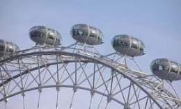 В Киеве установят грандиозное колесо обозрения с кабинками для VIP-персон (ФОТО)