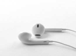 Apple запатентовала новые наушники