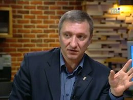 Власти уже готовятся к тому, чтобы в 2015 году бежать из страны