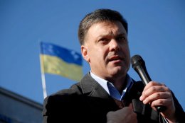 Олег Тягнибок идет на президентские выборы?
