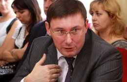 Луценко придумал действенный механизм борьбы с предателями в Раде