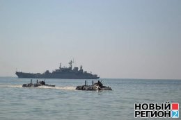 Украинский БТР застрял в песке под Одессой во время учений (ФОТО+ВИДЕО)