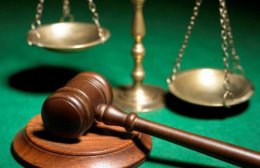 Скоро украинцы завалят суды исками по опротестованию банковских кредитов