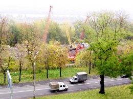 Нардеп от «УДАРа» выясняет законность строительства на Парковой дороге (ФОТО)