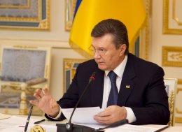 Виктор Янукович подписал закон о векселях