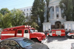 Пожар в киевском зоомузее, есть жертвы, пауки и змеи успели "сбежать" (ФОТО+ВИДЕО)