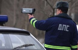 Во Львовской области водитель на 30 часов забаррикадировался в авто, отказываясь заплатить штраф