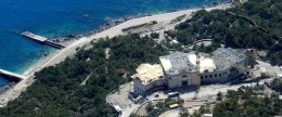Янукович в Крыму строит собственное королевство (ФОТО)