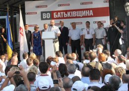 В рядах оппозиции зреет новый скандал