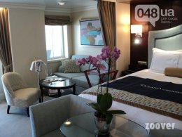 Завтра в Одесском порту ожидают заход новейшего круизного лайнера Luxury-класса (ФОТО)