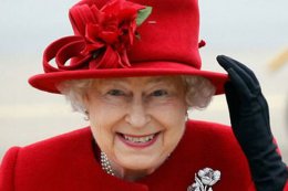 Британские власти рассекретили черновик обращения королевы на случай ядерной войны