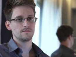 Сноудену предложили работу в России