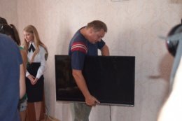 Есть что кушать? Тогда прощайтесь с имуществом! (ФОТО)