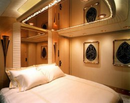 Красиво жить не запретишь: золотой тюнинг самолета султана Брунея (ФОТО)