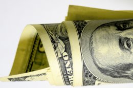 В Украине хотят ввести запрет на любые финансовые операции в иностранной валюте