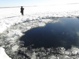 Челябинская власть разыгрывает аукцион по поднятию метеорита со дна озера (ФОТО)