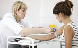 Новый закон заставит абитуриентов и соискателей проходить обязательные тесты на ВИЧ