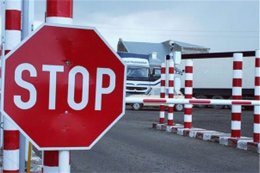 Чиновники из РФ не считают ситуацию на таможне необычной