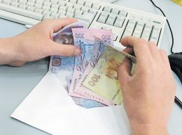 По данным Госстата половина украинцев зарабатывает мене 2500 грн