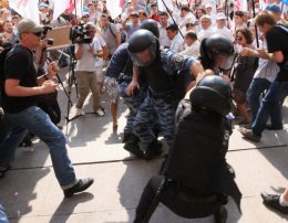 Депутаты от ПР хотят наказать оппозиционеров, штурмовавших Киевраду