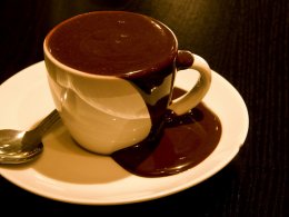 Употребление горячего шоколада на треть улучшает память, повышая циркуляцию крови