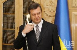 Янукович рассказал о телефонном разговоре с Путиным после начала торговой войны