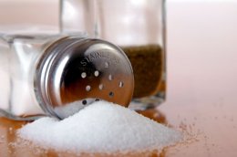 Отсутствие соли также опасно для здоровья человека, как и неумеренное ее потребление