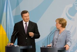 Почему Янукович и Меркель игнорируют друг друга