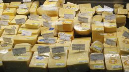 После подписания ассоциации с ЕС украинские сыры могут исчезнуть с прилавков