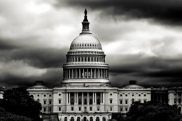 «Шат-даун»: США угрожает остановка всех госучреждений (ВИДЕО)