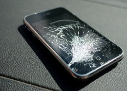 Одесские мошенники разводят людей с помощью iPhone