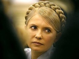Судьба Тимошенко: В больницу к политической узнице прибыли Кокс и Квасьневский (ФОТО)