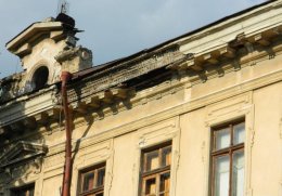 Во Львове обвалился фасад дома