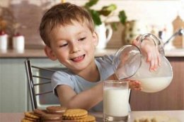 Молоко не всегда приносит пользу детскому организму